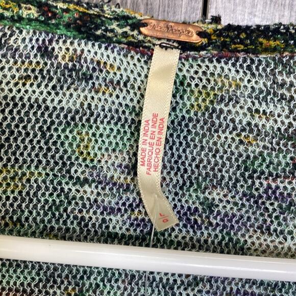 NWT Free People Rudi Ruffle Top Women's Large - Picture 4 of 8